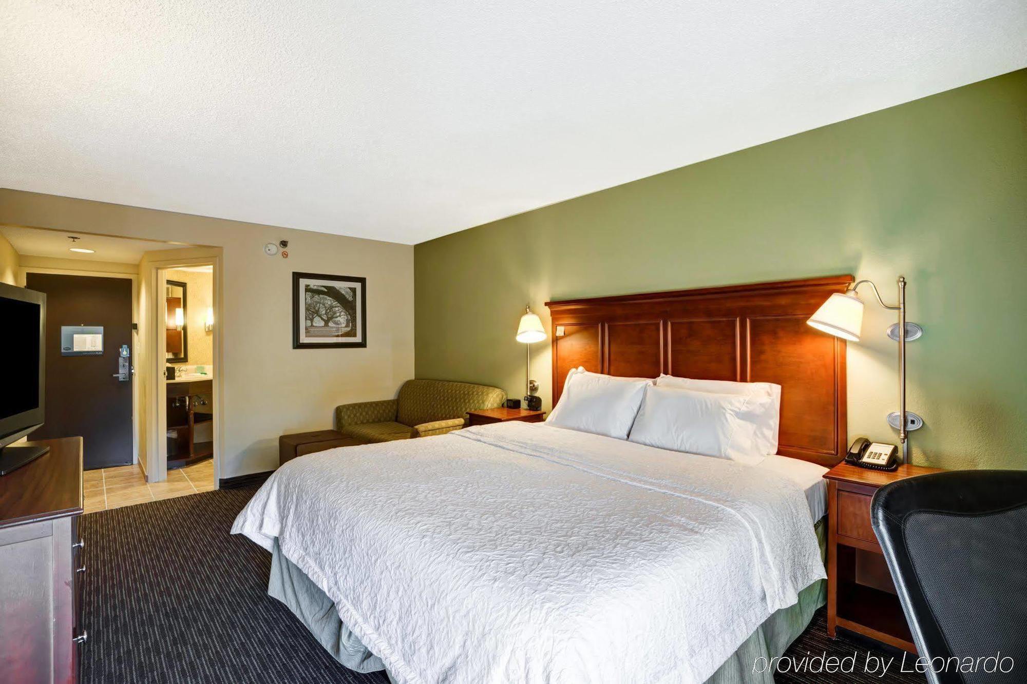 Hampton Birmingham/mountain Brook Hotel Birmingham